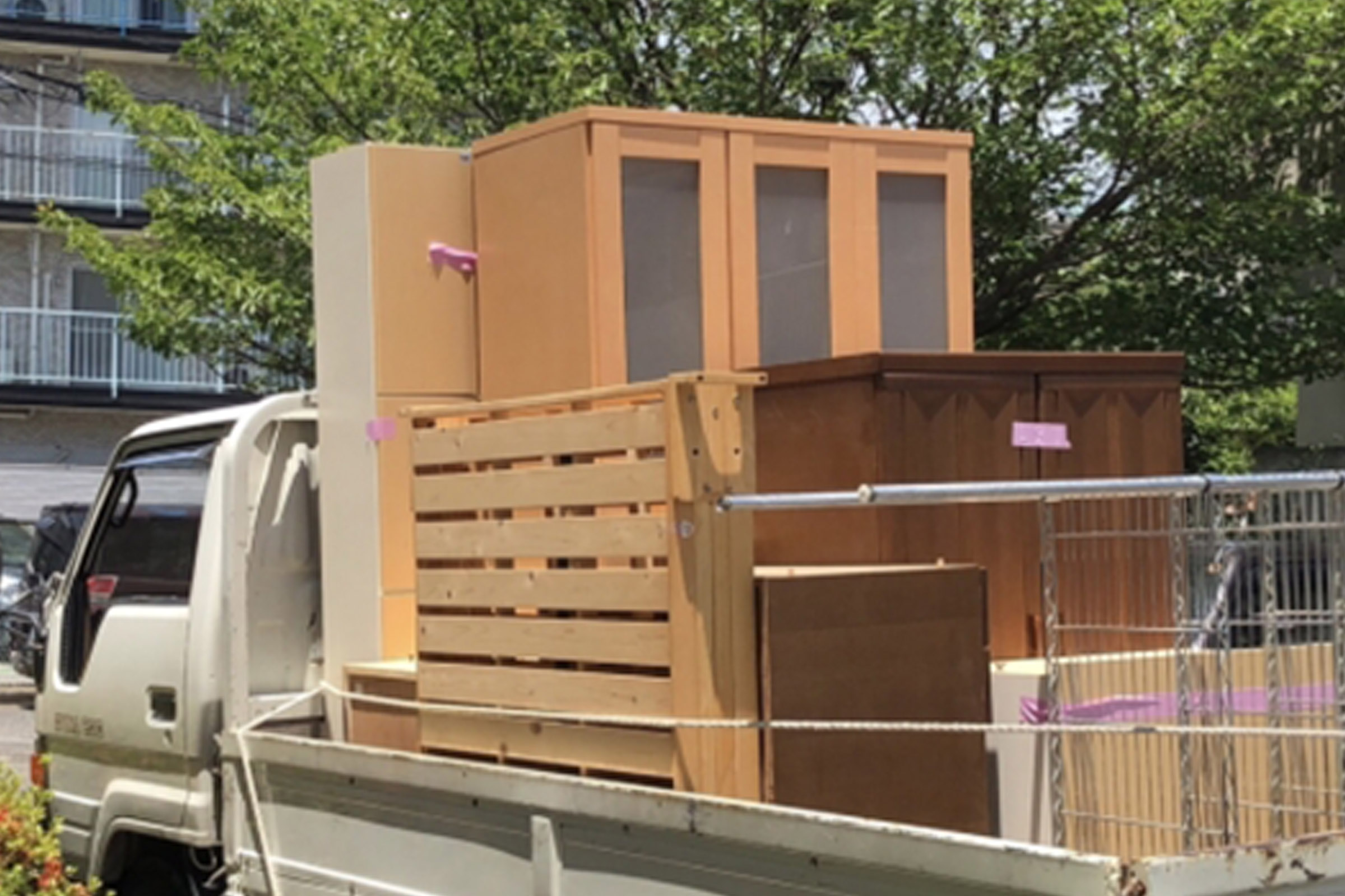 香川県で遺品整理の不用品回収・生前整理の不用品回収のことなら【有限会社平野クリーン】遺品整理の不用品回収専門スタッフが故人様の思い出の品を安心・安全・迅速に片付けのお手伝い。ご遺族のお気持ちの寄り添った誠心誠意な対応をいたします